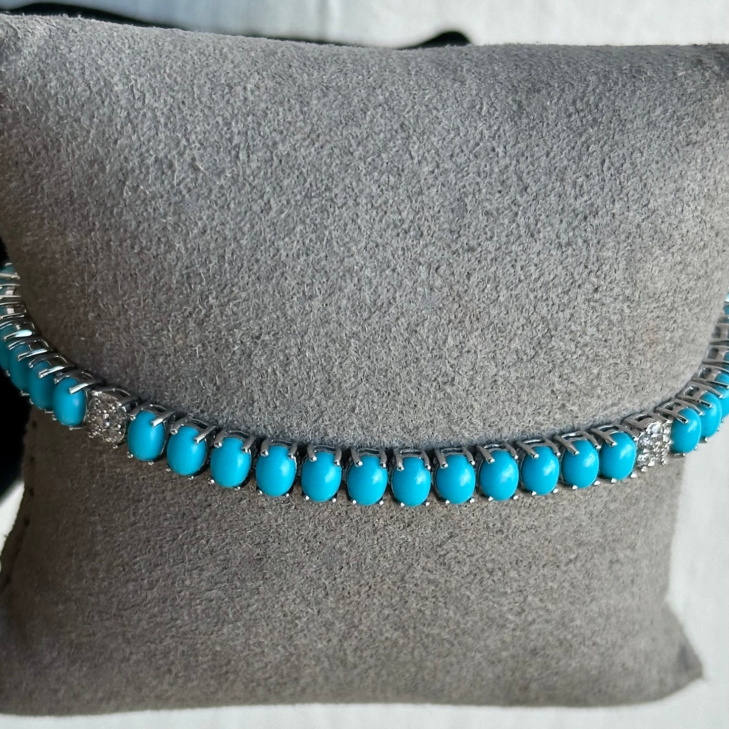 14KT White Gold Turquoise Bracelet – 4.18CTW Cabochon Cut Turquoise, 0.22CTW Diamonds, Pave Set Diamond Discs