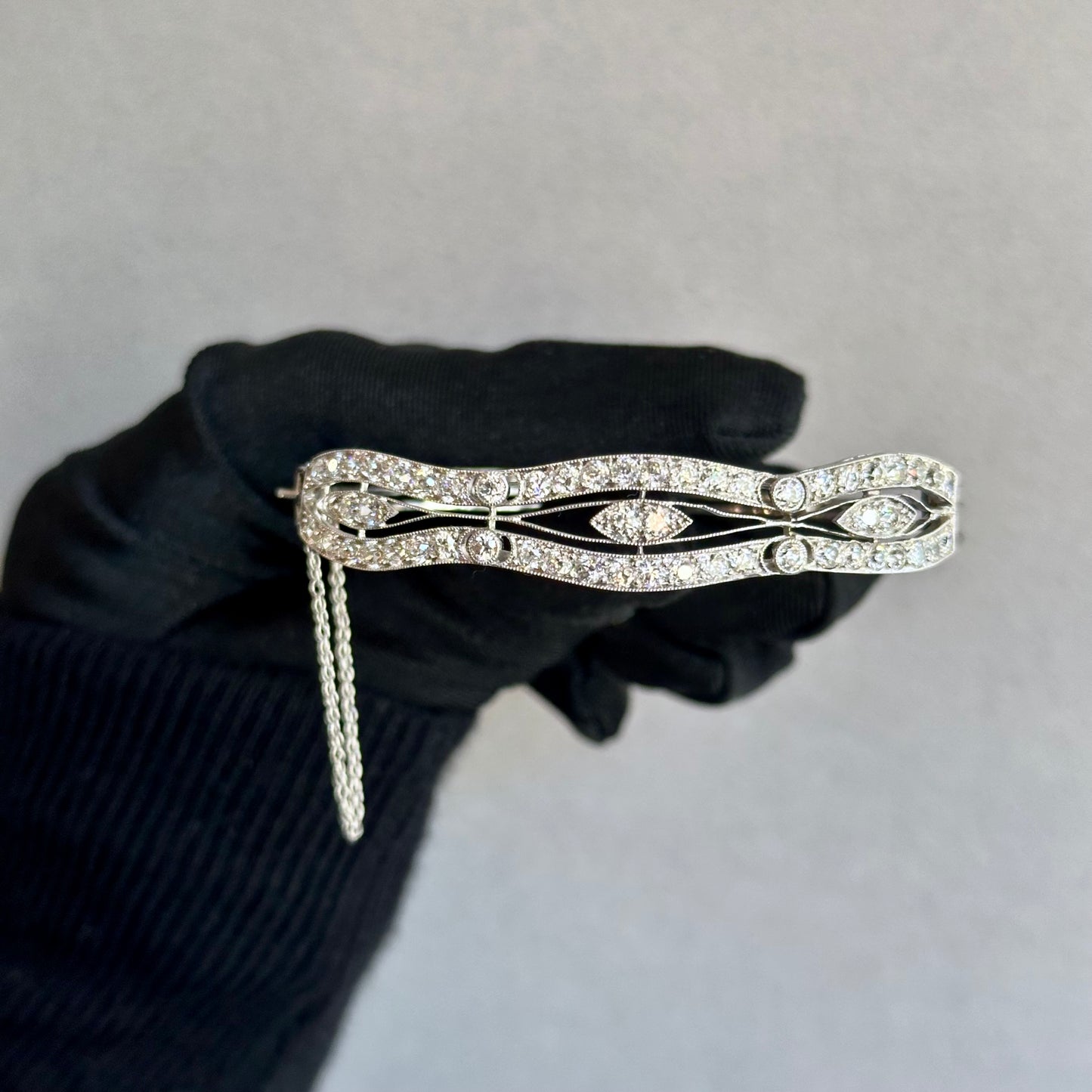 Stunning White Gold Diamond Vintage Art Deco Bangle Bracelet with Milgrain Etching & Swivel Design