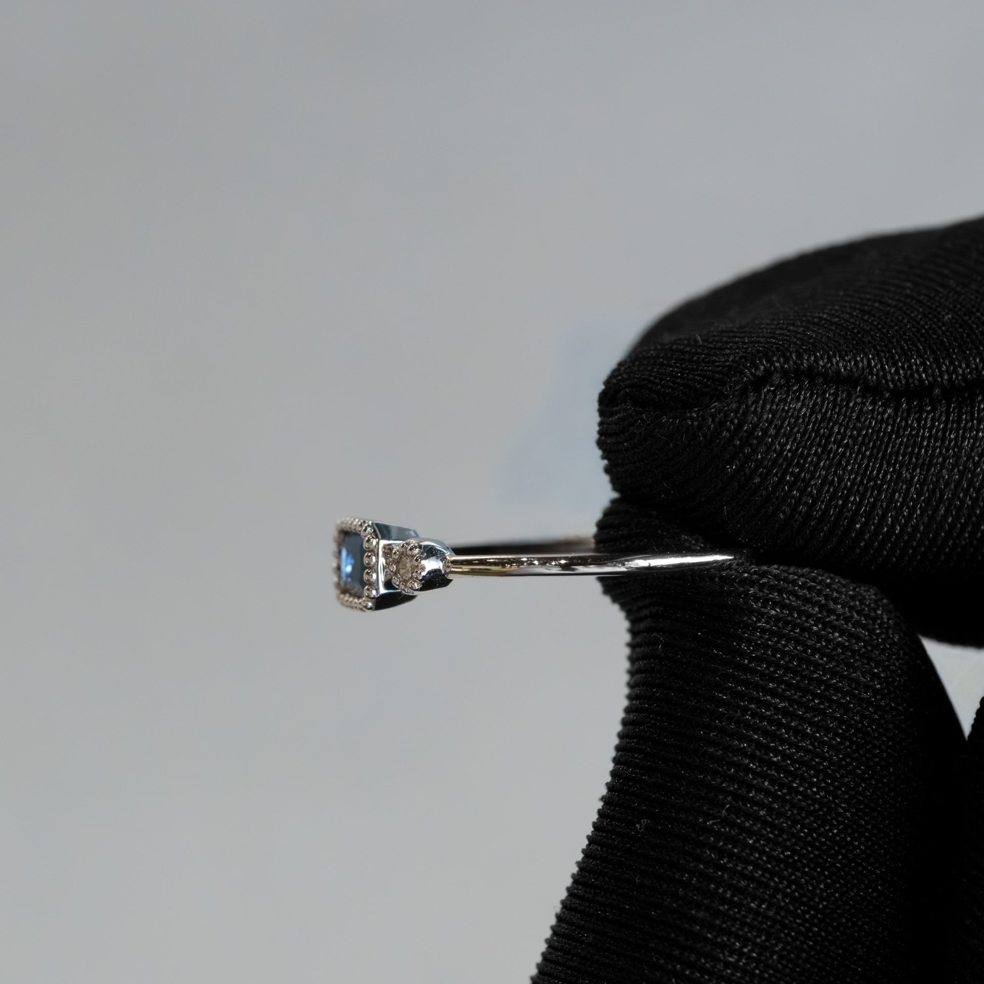 14K White Gold Sapphire and Diamond Ring – Baguette Cut with Milgrain Bezel Setting (Size 6.5)