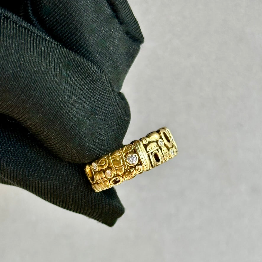 Vintage Alex Sepkus “Favorite Things” Band – 18K Yellow Gold & Diamond Little Window Ring