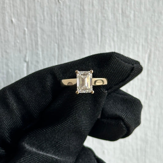 4 Prong Emerald Cut Diamond Solitaire Engagement Ring