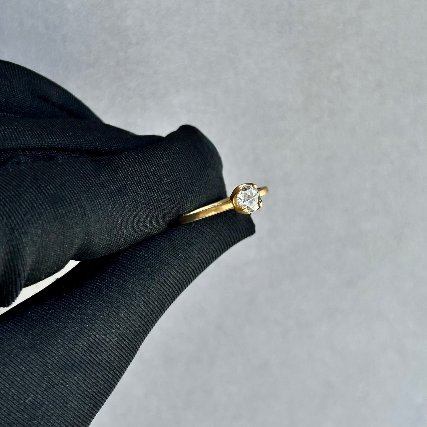 14K Matte White Gold Rose-Cut Diamond Solitaire Ring – 6mm Wide, Wave Basket Design (Size 5.5)