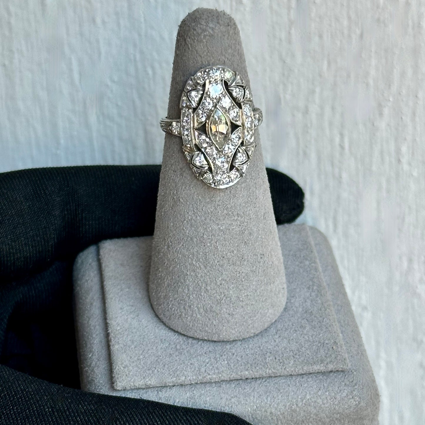 Stunning Art Deco Platinum Ring with Marquis Center Diamond – 0.76ct J SI1, Surrounded by Old Mine Cut Side Diamonds