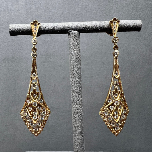 Exclusive 18kt Rose Gold Diamond Chandelier Earrings with Art Deco Filigree Technique