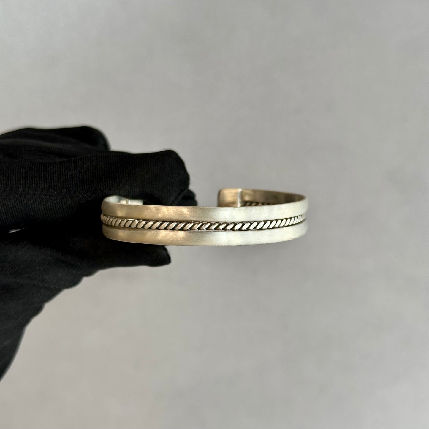 Vintage Silver Matte Finish Cuff with Braided Center Detail – Timeless & Elegant Jewelry