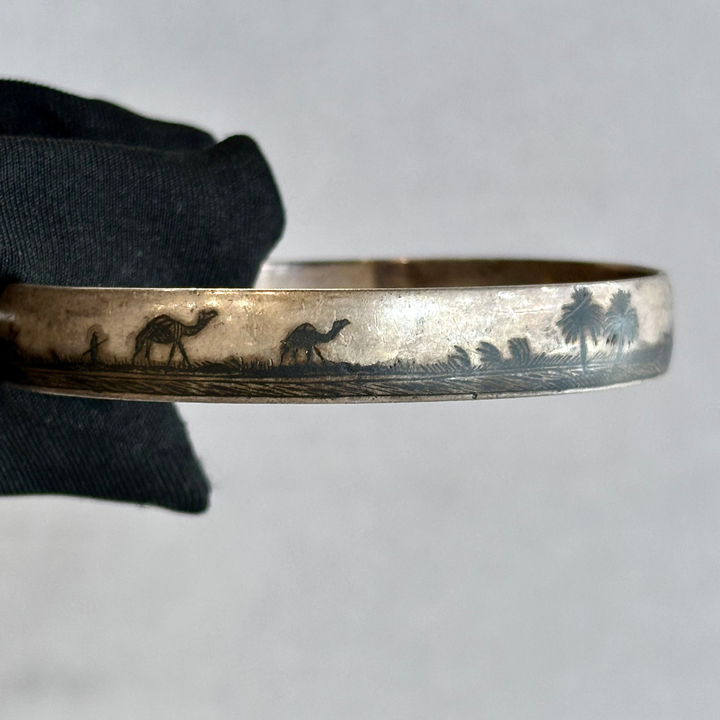 Silver Vintage Iraqi Bangle - Etched Desert Scene with Camels, Palm Trees & Niello Inlay