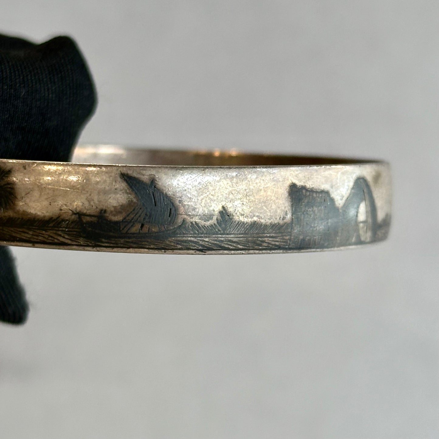 Silver Vintage Iraqi Bangle - Etched Desert Scene with Camels, Palm Trees & Niello Inlay