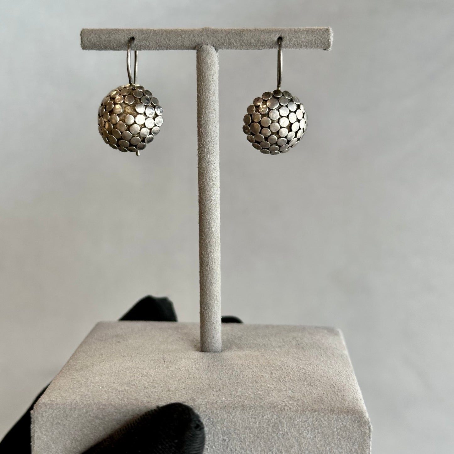 Silver Vintage Drop Disc Earrings with Beaded Silver Discs – Elegant and Timeless Design